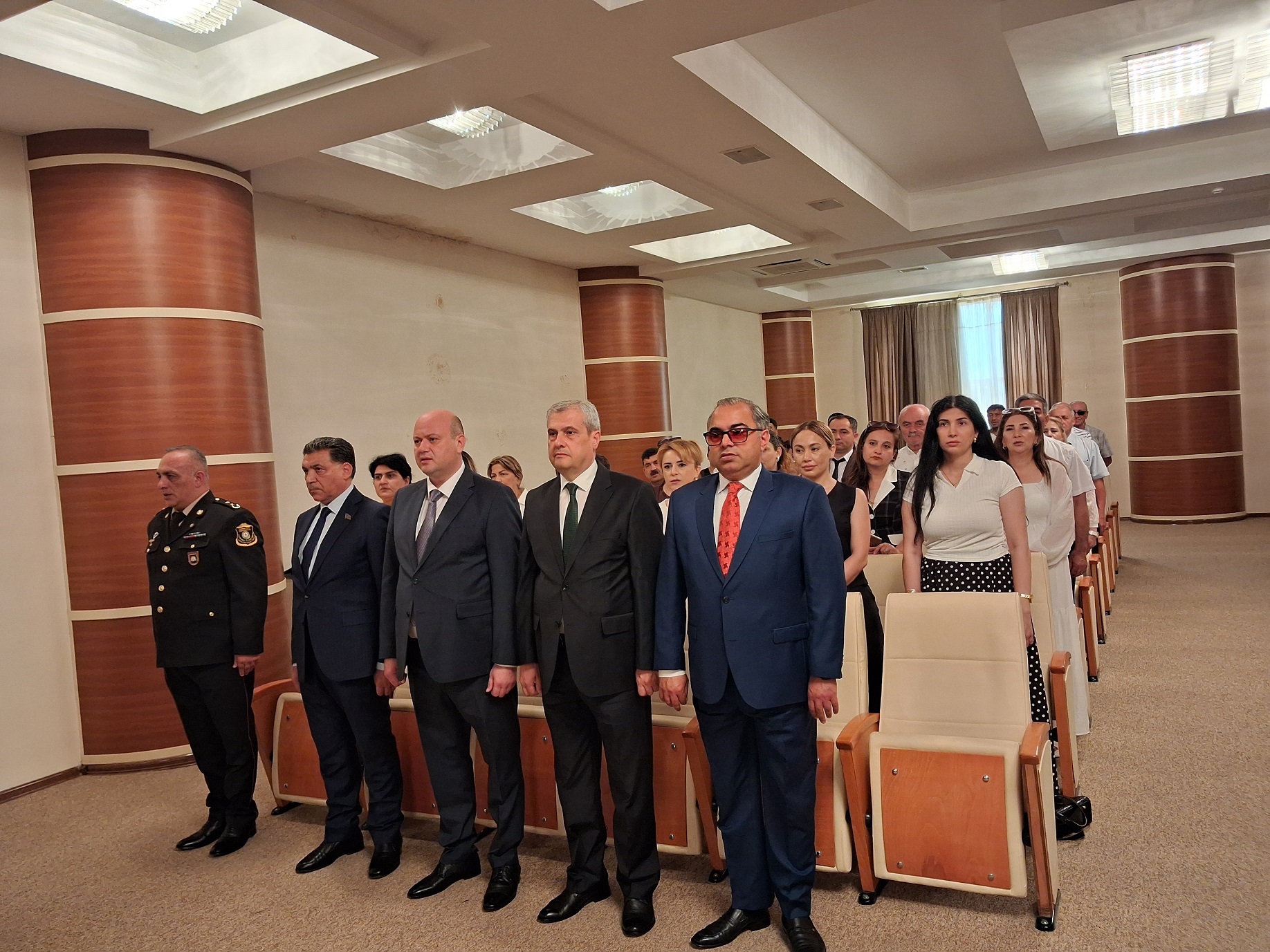 06.jpg