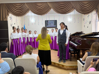 28 nömrəli Uşaq  Musiqi Məktəbində " 28 May - Müstəqillik Günü " - nə həsr olunmuş tədbir