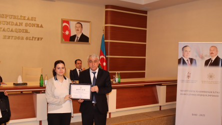 “Konstitusiya və Suverenlik İli” nə həsr olunmuş hüquq olimpiadasının qalibləri mükafatlandırılıb