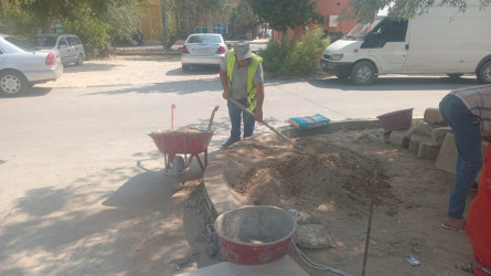 Sahil qəsəbəsində təmir bərpa işləri aparılır