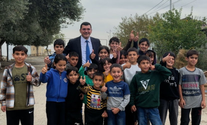 Çeyildağ qəsəbəsində vətəndaşların səyyar qəbulu keçirilib