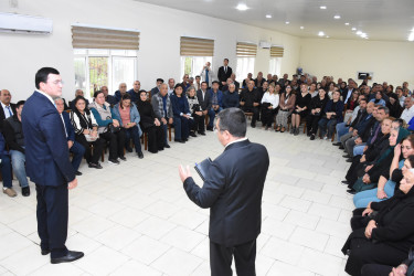 Lökbatan qəsəbəsində vətəndaşların səyyar qəbulu keçirilib.