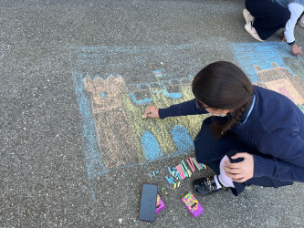 “Şəhərsalma və Memarlıq İli” çərçivəsində 18 Aprel – Beynəlxalq Abidələr və Tarixi Yerlər Gününə həsr olunmuş “Tarixini çək, arzunu uçurt” adlı tədbir keçirildi