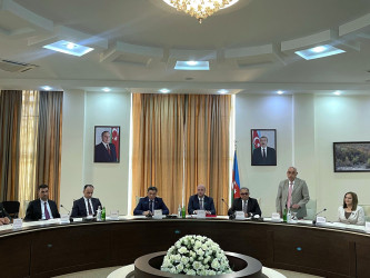 Qaradağ Rayon Heydər Əliyev Mərkəzində 28 May – Müstəqillik Gününə həsr olunmuş dəyirmi masa keçirilmişdir