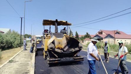    "Şəhərsalma və Memarlıq ili" çərçivəsində Qaradağ rayonunda abadlıq və yenidənqurma işləri davam etdirilir.