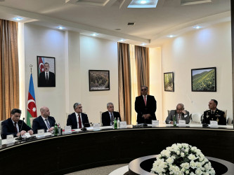 Qaradağ rayonunda akademik Zərifə xanım Əliyevanın 103 illiyinə həsr olunmuş dəyirmi masa keçirildi.