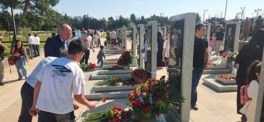 27 Sentyabr - Anım Günü ilə əlaqədar II Fəxri xiyabanda Şəhidlərin xatirəsi yad edildi