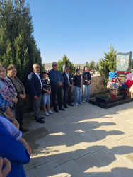 27 Sentyabr – Anım Günü münasibətilə qəsəbə məzarlıqlarında dəfn olunmuş şəhidlərin məzarları ziyarət edildi
