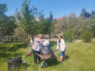 Qaradağ rayonunda keçirilən ümumrayon İməcliyində Ə.Əmirov adına Neft Qazçıxarma İdarəsinin (NQÇİ) kollektivi də yüksək fəallıq göstərib