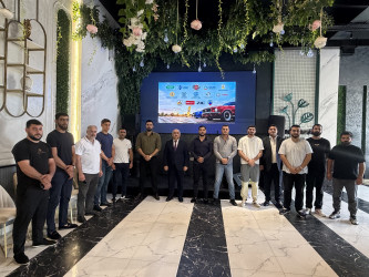 "Azərbaycan Drag Race 2026” üzrə peşəkar avtomobil yarışının finalçıları ilə brifinq keçirilib