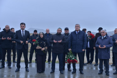 33 ildən sonra tapılaraq dəfn olunan şəhid Əzizov Fikrət Abbas oğlunun 40 mərasimi keçirilmişdir.