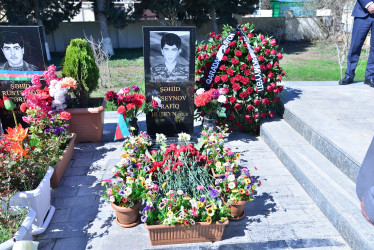 Şəhid Hüseynov Rafiq Hüseyn oğlunun Qaradağ rayonu, Lökbatan qəsəbəsində 40 mərasimi keçirilmişdir.