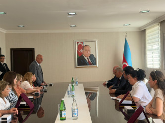 17 iyun – Tibb İşçilərinin Peşə Bayramı Günü münasibətilə Qaradağ Rayon İcra Hakimiyyətində tədbir keçirilmişdir.