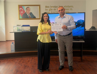 “Şəhərsalma və Memarlıq İli” çərçivəsində Qaradağ rayonunun unikal təbiəti və turizm potensialına həsr olunmuş maarifləndirici təlim keçirilib