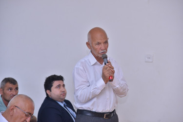 Qaradağ Rayon İcra Hakimiyyətinin başçısı Süleyman Mikayılovun Ələt qəsəbəsində səyyar qəbulu keçirilmişdir