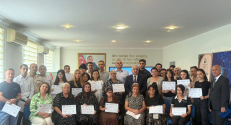 “Şəhərsalma və Memarlıq İli” çərçivəsində Qaradağ rayonunun unikal təbiəti və turizm potensialına həsr olunmuş maarifləndirici təlim keçirilib