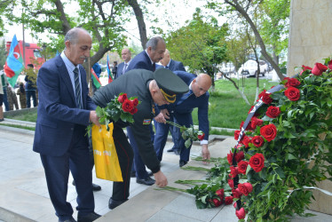 Qaradağ rayonu Sahil qəsəbəsində Seyidov Məhərrəm Məcnun oğlunun anım mərasimi keçirilib.