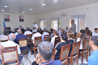 Qaradağ Rayon İcra Hakimiyyətinin başçısı Süleyman Mikayılovun növbəti səyyar qəbulu Sanqaçal qəsəbəsində keçirilmişdir.