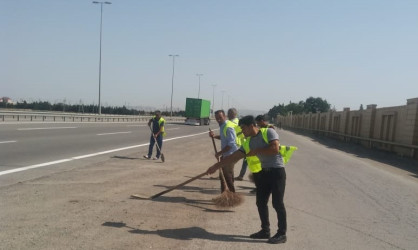 18 saylı Xüsusi Təyinatlı Yol İstismar İdarəsi Qaradağ Rayon İcra Hakimiyyətinin təşəbbüsü ilə keçirilən iməcliyə qoşuldu