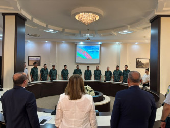 “Zəfərin zirvəsi – Suverenlik” adlı dəyirmi masa keçirilib
