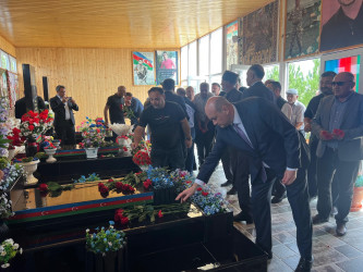 Qaradağ rayonunun Qobustan qəsəbəsində şəhid Ərzulla Həsənlinin xatirəsi anılıb