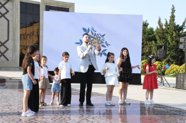 Qaradağ rayonunda 15 İyun – Milli Qurtuluş Gününə həsr olunmuş “Milli Qurtuluşdan – Zəfərə” bayram konserti keçirilmişdir
