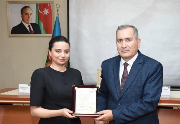 Qaradağ rayonunda “Ulu Öndər Heydər Əliyev Yolu: Müstəqilliyin, Zəfərin və Böyük Qayıdışın Təməli” mövzusunda tədbir keçirildi