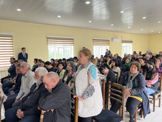 Qaradağ Rayon İcra Hakimiyyətinin başçısı Süleyman Mikayılovun Lökbatan qəsəbəsində səyyar qəbulu keçirilmişdir