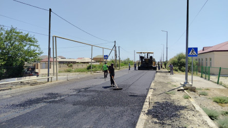    "Şəhərsalma və Memarlıq ili" çərçivəsində Qaradağ rayonunda abadlıq və yenidənqurma işləri davam etdirilir.