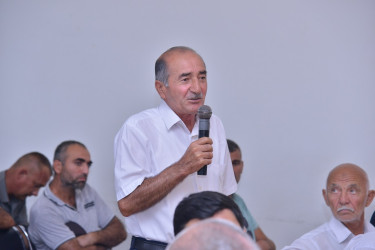 Qaradağ Rayon İcra Hakimiyyətinin başçısı Süleyman Mikayılovun Ələt qəsəbəsində səyyar qəbulu keçirilmişdir