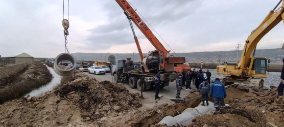 Qaradağ rayonu ərazisində yerləşən Puta gölü və onun ətrafında subasma və daşqın risklərinin qarşısının alınması məqsədilə qabaqlayıcı mühəndis tədbirləri həyata keçirilmişdir.