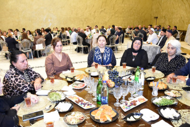 “27 Sentyabr – Anım Günü” ilə bağlı silsilə ümumrayon tədbirləri çərçivəsində Qaradağ rayonunda ehsan süfrəsi təşkil edilmişdir