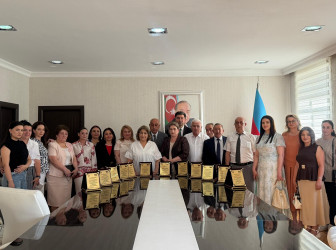 17 iyun – Tibb İşçilərinin Peşə Bayramı Günü münasibətilə Qaradağ Rayon İcra Hakimiyyətində tədbir keçirilmişdir.