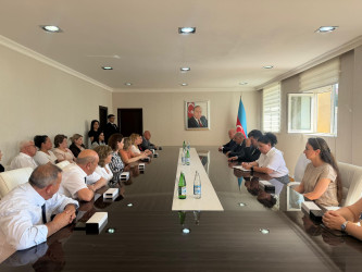 17 iyun – Tibb İşçilərinin Peşə Bayramı Günü münasibətilə Qaradağ Rayon İcra Hakimiyyətində tədbir keçirilmişdir.