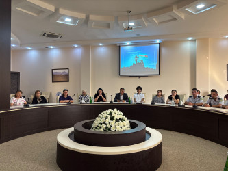 Qaradağ rayonunda “Qəhrəmanlıq tariximiz” mövzusunda dəyirmi masa keçirilib