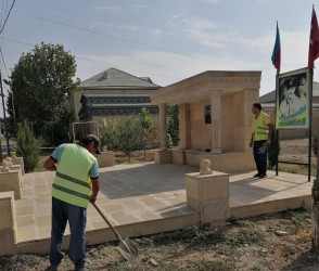 "Şəhərsalma və Memarlıq ili" çərçivəsində Qaradağ rayonu Sanqaçal qəsəbəsi ərazisində təmizlik işləri aparılmışdır.