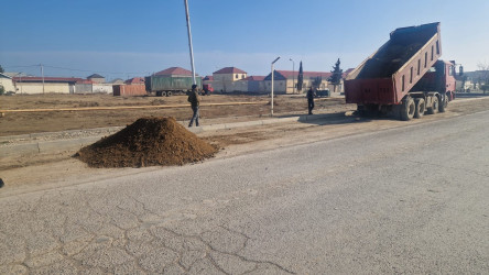 Qaradağ rayonu Qobustan qəsəbəsində yenidənqurma və abadlıq işləri həyata keçirilmişdir.