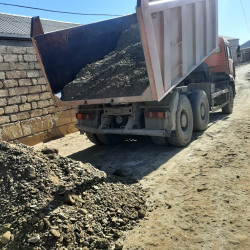 Qaradağ rayonunda abadlıq işləri davam etdirilir