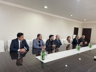 Qaradağ Rayon İcra Hakimiyyəti tərəfindən Aprel döyüşlərinin 10-cu ildönümünə həsr olunmuş anım tədbiri keçirilmişdir.