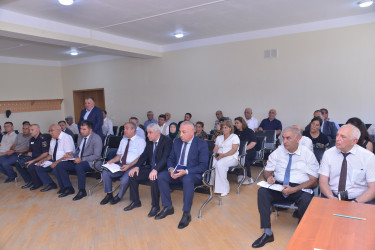 Qaradağ Rayon İcra Hakimiyyətinin başçısı Ümid qəsəbəsində səyyar qəbul keçirib