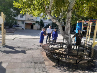 Sahil qəsəbəsində təmizlik işləri davam etdirilir