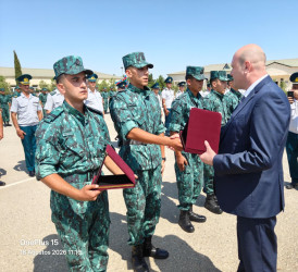 Qaradağ rayonunda Azərbaycan Respublikasının sərhəd mühafizə orqanları əməkdaşlarının peşə bayramı günü və sərhəd qoşunlarının yaranmasının 107-ci ildönümü münasibətilə təntənəli tədbir keçirilib