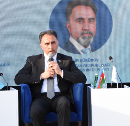 Qaradağ rayonunda Ümummilli Lider Heydər Əliyevin anadan olmasının 103-cü ildönümü təntənəli şəkildə qeyd olunub
