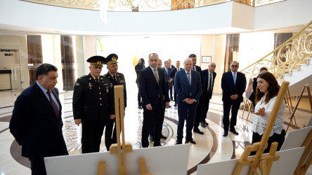 Görkəmli alim, AMEA-nın ilk qadın həqiqi üzvlərindən biri, tibb elmləri doktoru, akademik Zərifə xanım Əliyevanın anım gününə həsr olunmuş dəyirmi masa keçirildi. 