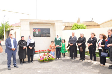 Vətən Müharibəsi Qəhrəmanı kapitan Abdullayev Rəşad Arif oğlunun adı Qardağ rayon İcra Hakimiyyəti tərəfindən əbədiləşdirildi.