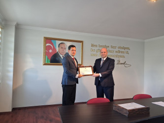 23 iyun – Dövlət qulluqçularının peşə bayramı günü münasibətilə Qaradağ Rayon İcra Hakimiyyətində tədbir keçirilib