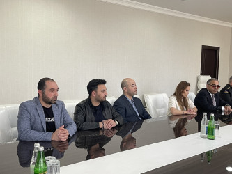 Qaradağ Rayon İcra Hakimiyyəti tərəfindən Aprel döyüşlərinin 10-cu ildönümünə həsr olunmuş anım tədbiri keçirilmişdir.