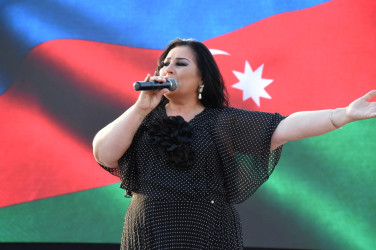 Qaradağ rayonunda 15 İyun – Milli Qurtuluş Gününə həsr olunmuş “Milli Qurtuluşdan – Zəfərə” bayram konserti keçirilmişdir