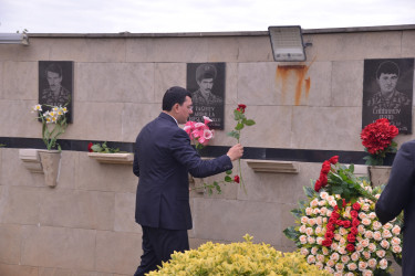 Vətən Müharibəsi şəhidləri kapitan Məmmədov Pərviz Ələddin oğlu və Məmmədov Ramal Məhəmməd oğlunun şəhidliklərinin altıncı ildönümü münasibətilə anım mərasimi təşkil olunub.