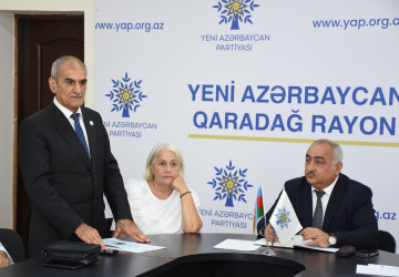 Qaradağ rayonunda ağsaqqallarla görüş keçirilib